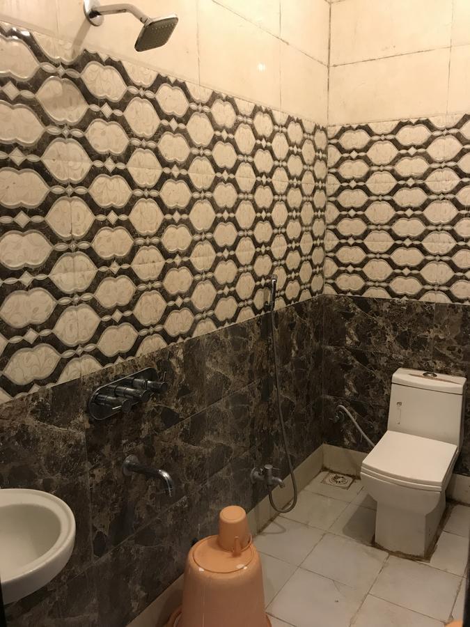 Hotel City Palace Уджайн Екстериор снимка